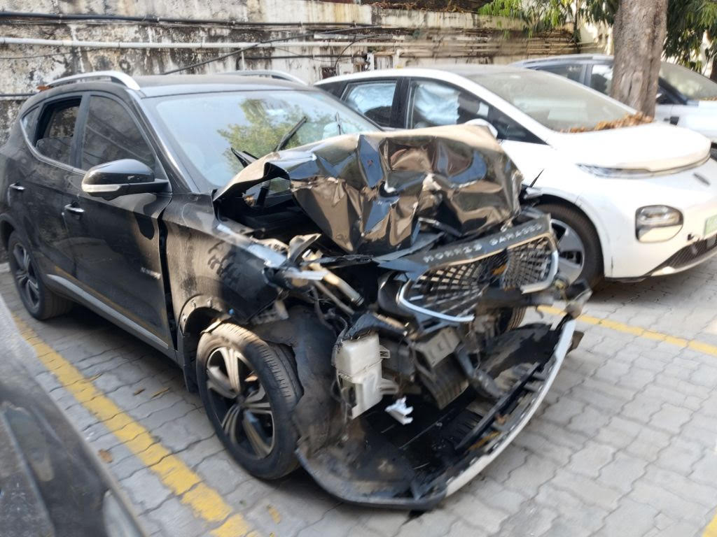 MORRIS GARAGES ASTOR-1.5 SHARP MT 